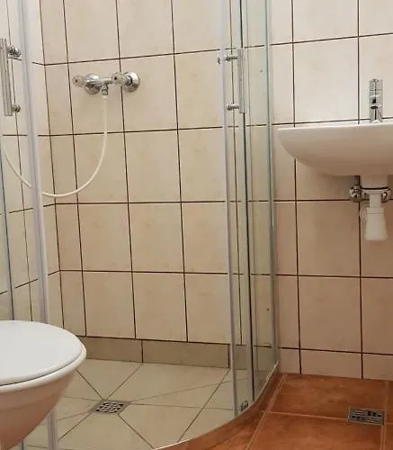 Pensjonat Wynajem Pokoi *